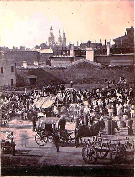 File:Targ in Piata 24 Ianuarie Bucuresti 1860 foto Carol Popp de Szathmari.jpg