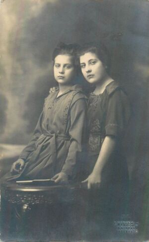 Franz Mandy & Etienne Lonyai Bucuresti 2 1920`s.jpg