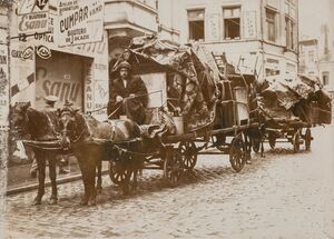 Mutatul de Sf. Dumitru, fotograf Iosif Berman.jpg