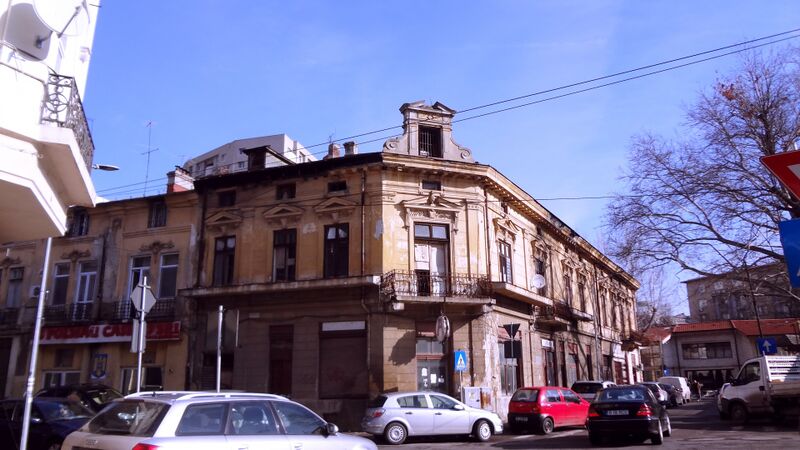 File:Str Apolodor colt cu str Sf Apostoli 2017.jpg