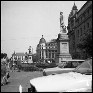 Piata Universitatii 225 197x.jpg