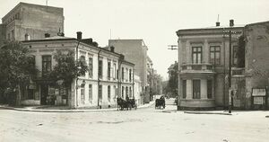 Strada Știrbei Vodă la intersecția cu strada Ion Câmpineanu 193x.jpg