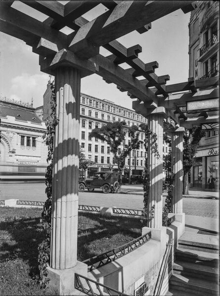 File:1935 Hotel Lido 08 Ciclop 193x.jpg