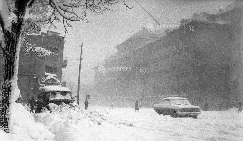 File:Iarna 1973 Calea Dorobanților, 1973.jpg