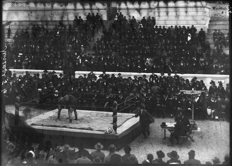 File:Arenele Romane în timpul Expoziției-Târg 4.jpg