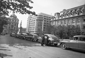 Piata Universitatii 22 195x.jpg