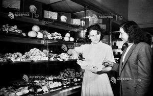 Cofetarii, Scala 1954.jpg