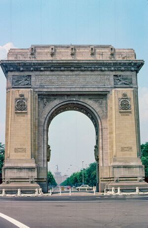 Joyce Pinsker bucharest 03.jpg