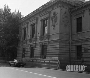 Calea Victoriei Casa Vernescu, 2 1975.jpg