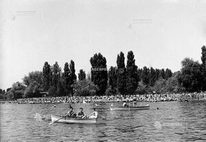 STRANDUL FLOREASCA 4 1963.jpg